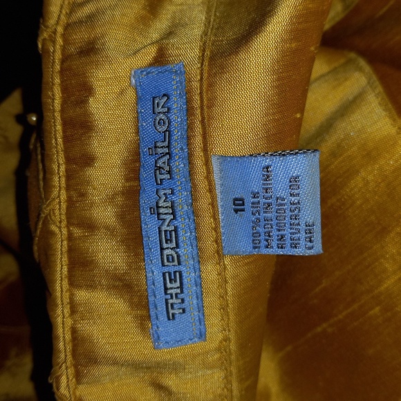 Gold colored top long sleeve dressy - Picture 5 of 5